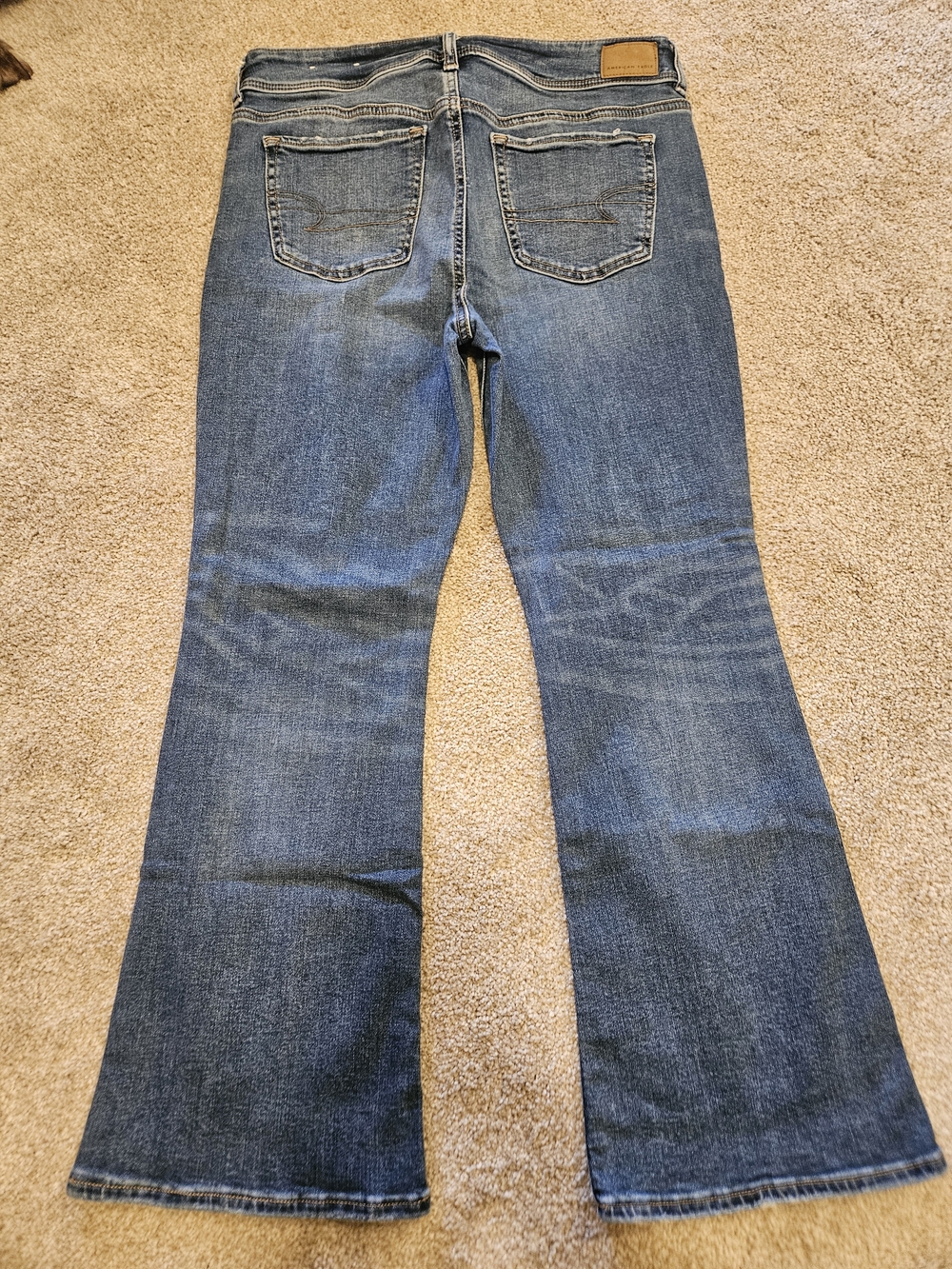 American Eagle Outfitters Mid Wash Kick Boot Jeans 12 X- short - Picture 2 of 8